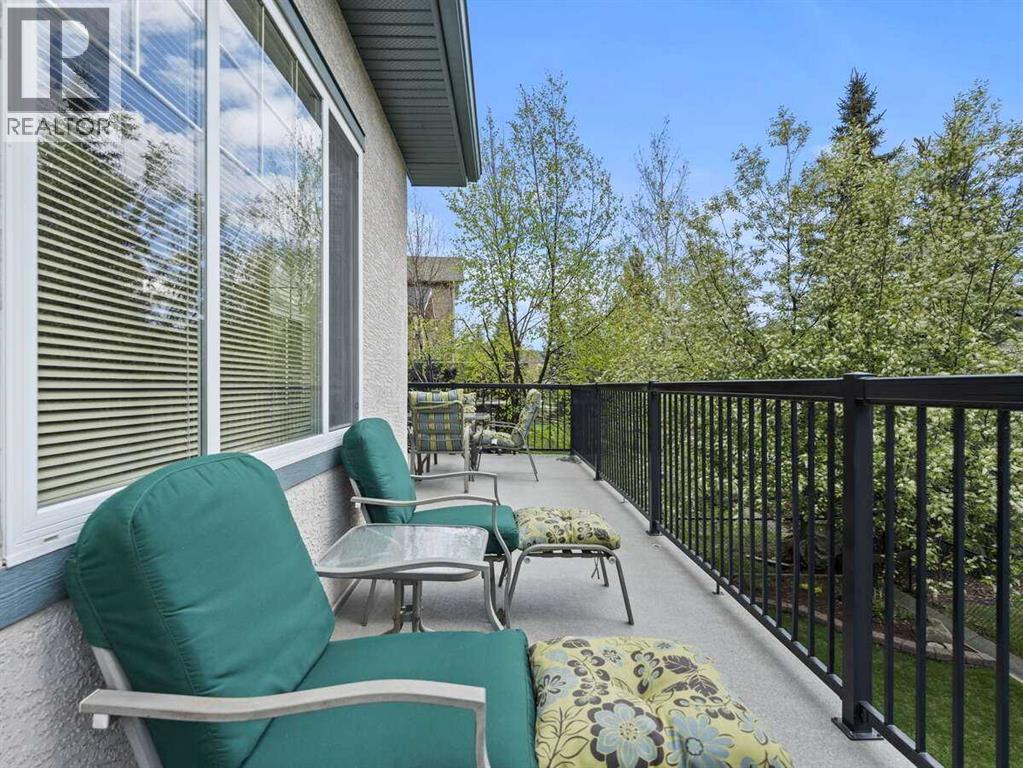 Photo 8 of 257 Crystal Shores Drive, Okotoks AB