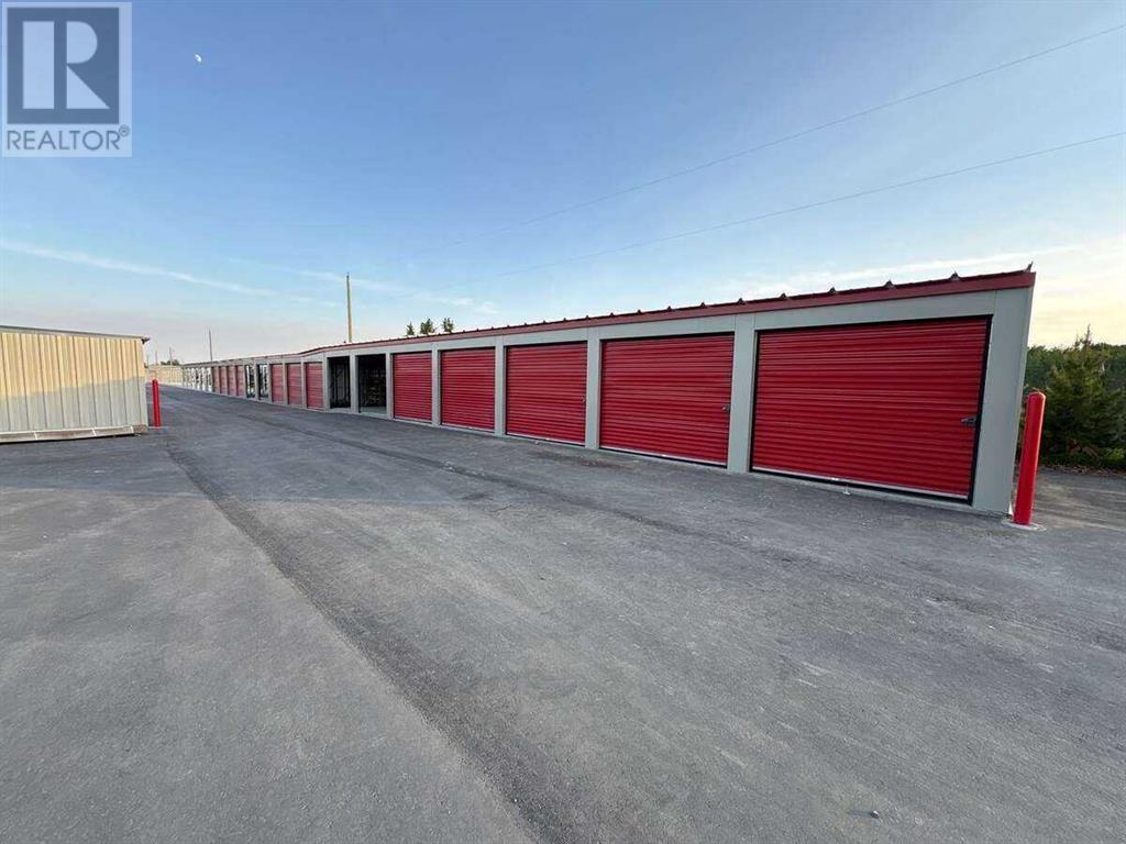 Photo 1 of 990 101 Street Sw, Calgary AB