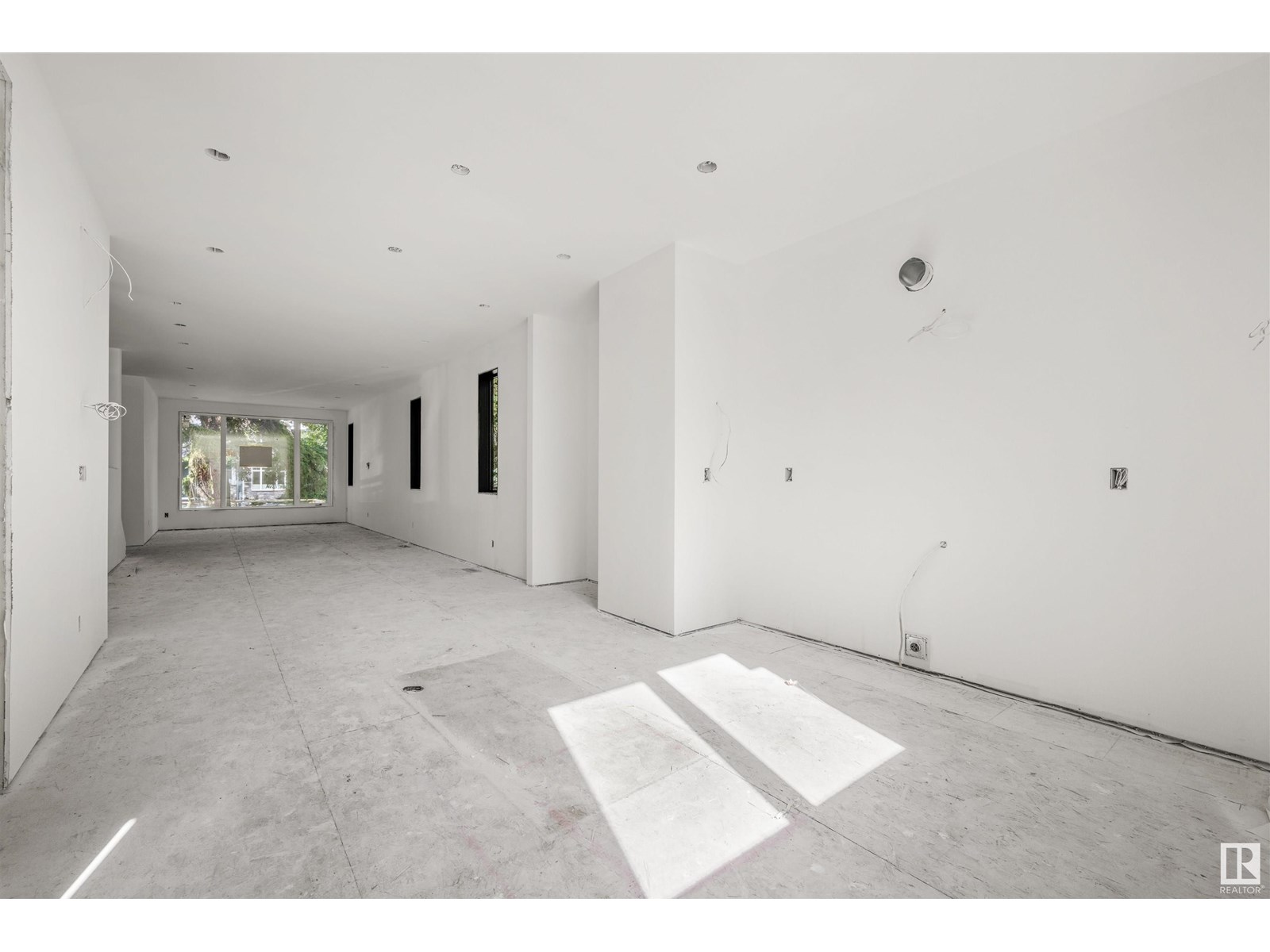 Photo 20 of 9315 94 St Nw, Edmonton AB
