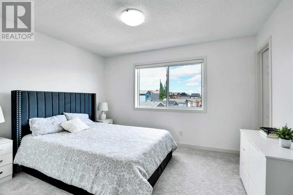 Photo 26 of 1223 New Brighton Park Se, Calgary AB