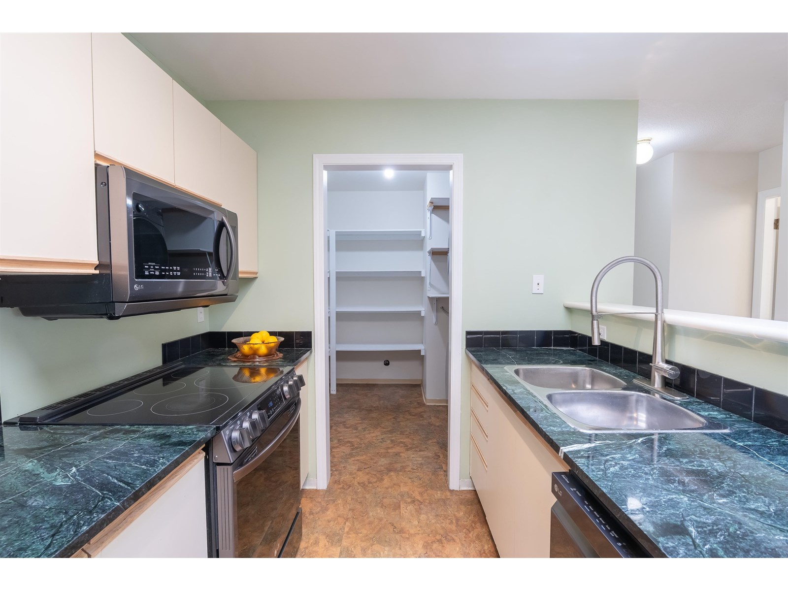 408 1750 MCKENZIE ROAD, Abbotsford