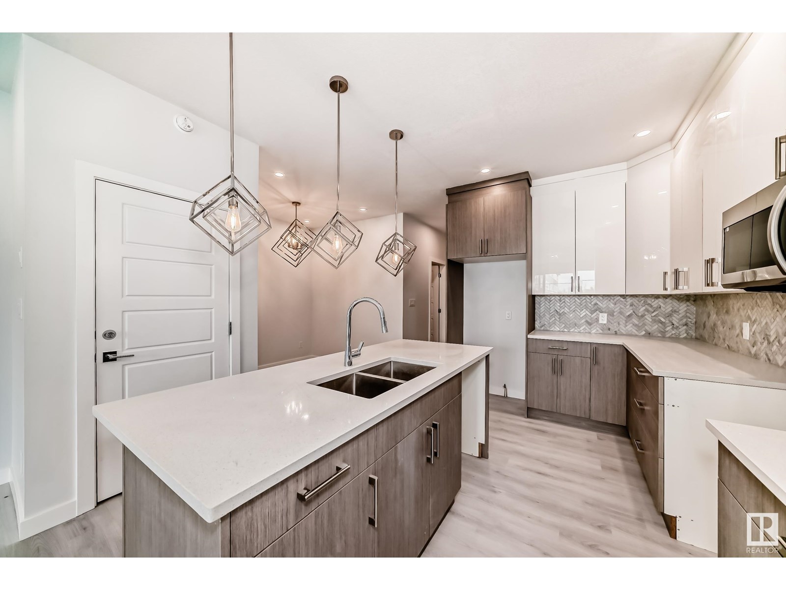 Photo 6 of 8072 Kiriak Link Li Sw, Edmonton AB