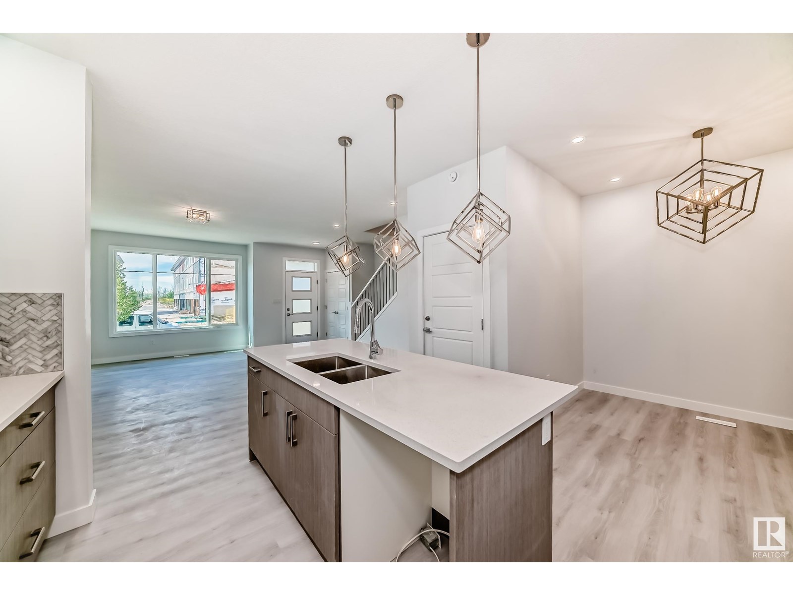 Photo 7 of 8072 Kiriak Link Li Sw, Edmonton AB