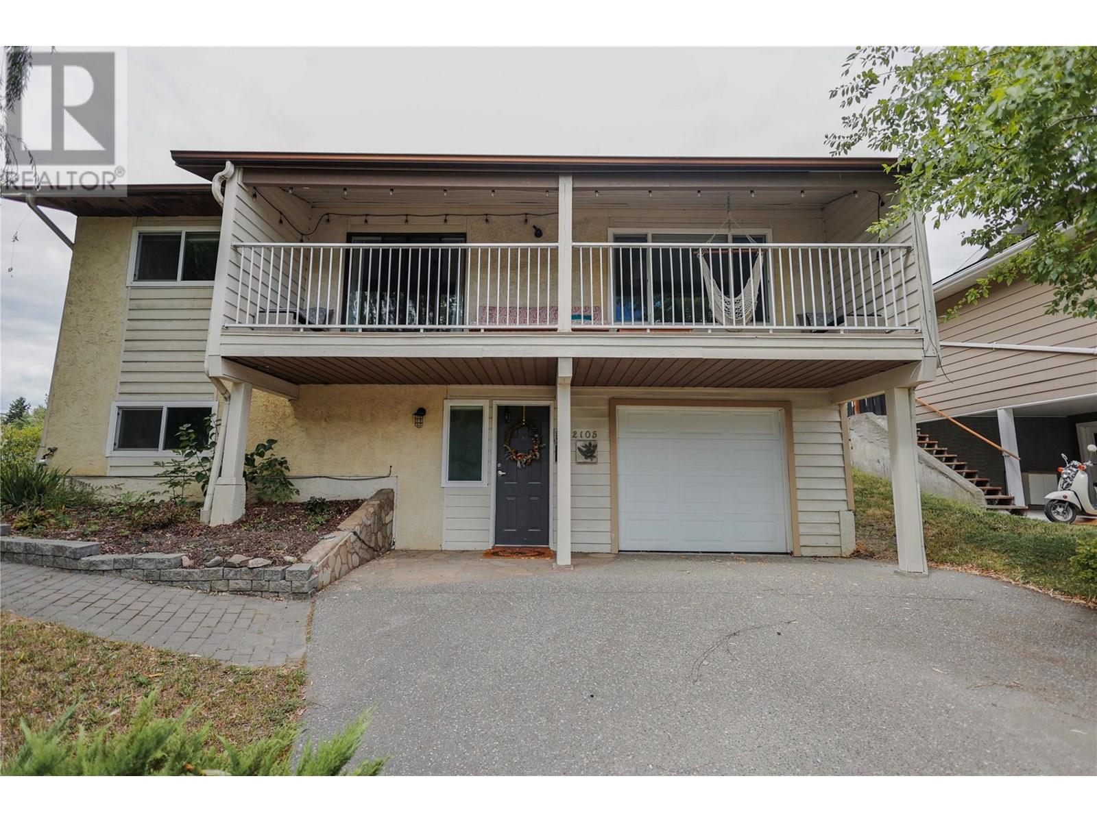 Photo 2 of 2105 19 Avenue, Vernon BC