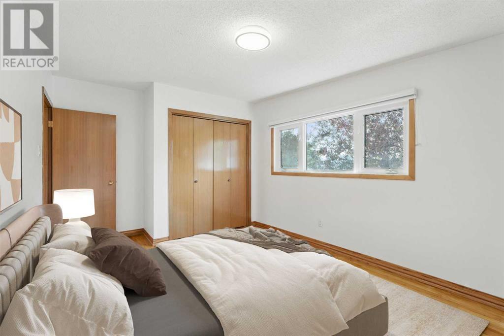 Single Family House Bungalow for Sale in   Avenue NE Mayland Heights Calgary 