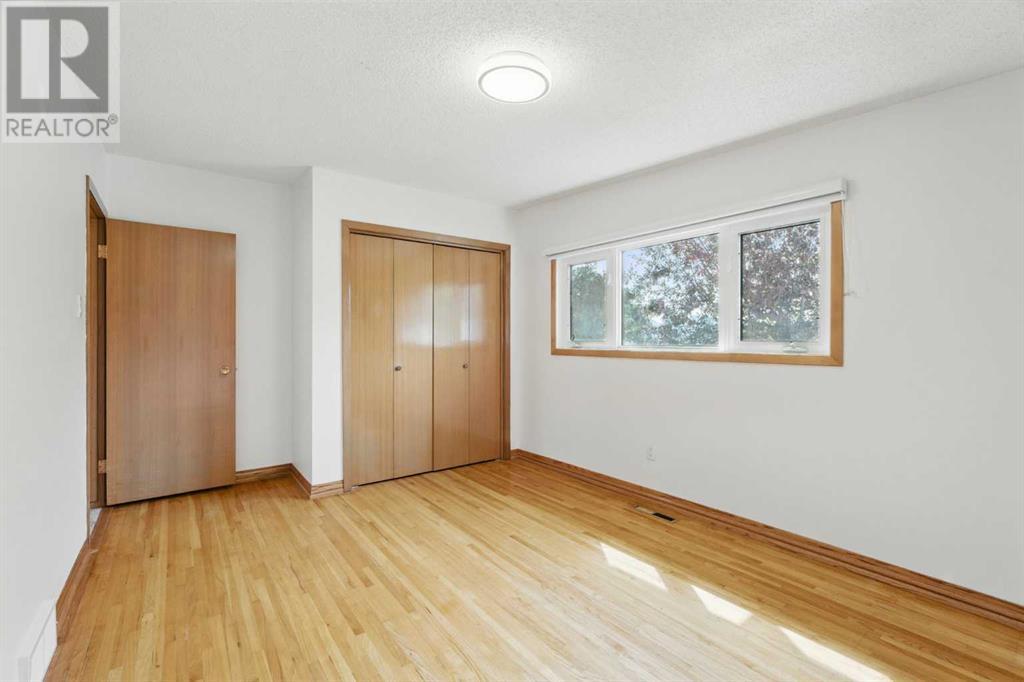 Single Family House Bungalow for Sale in   Avenue NE Mayland Heights Calgary 