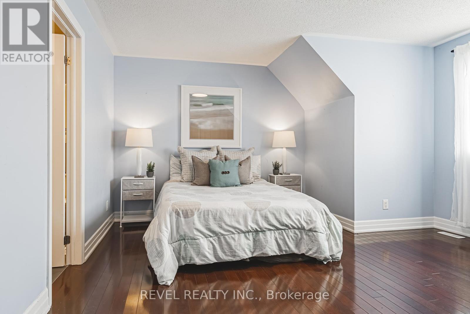 Photo 39 of 170 Forbes Terrace, Milton ON