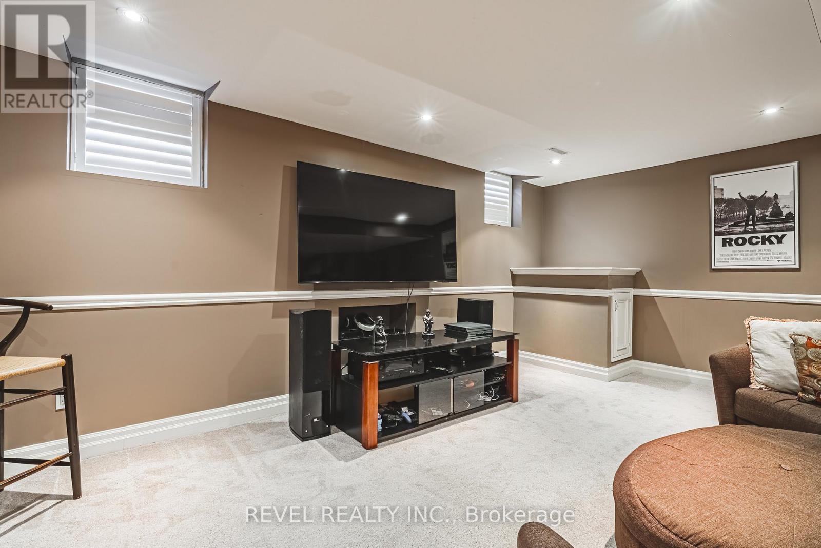 Photo 13 of 170 Forbes Terrace, Milton ON