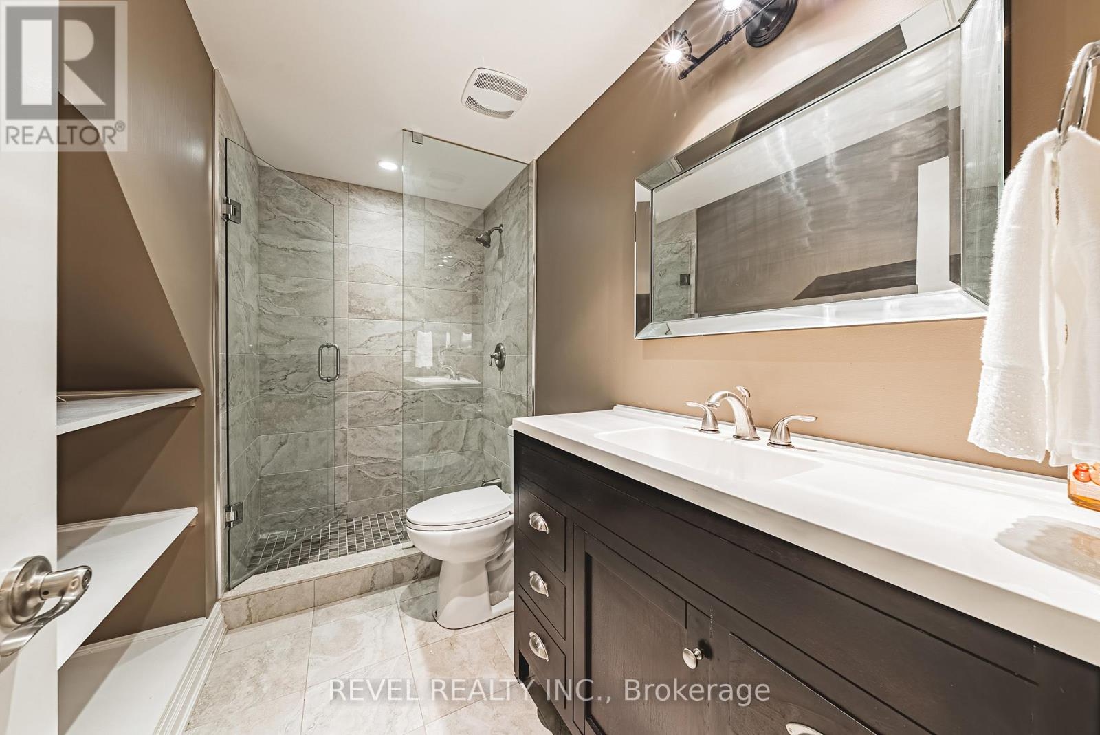 Photo 1 of 170 Forbes Terrace, Milton ON