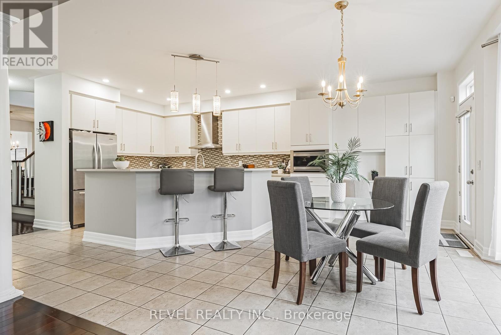 Photo 17 of 170 Forbes Terrace, Milton ON