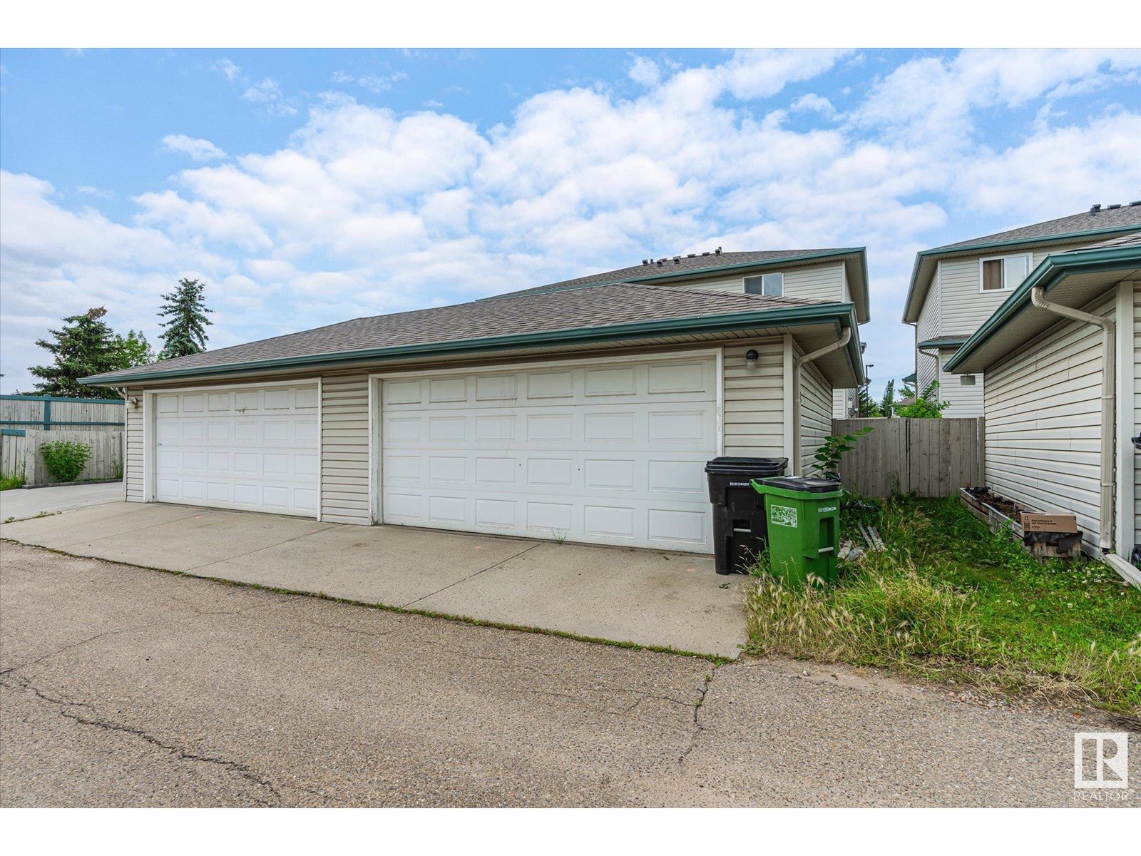 Photo 32 of 30 14803 Miller Bv Nw, Edmonton AB