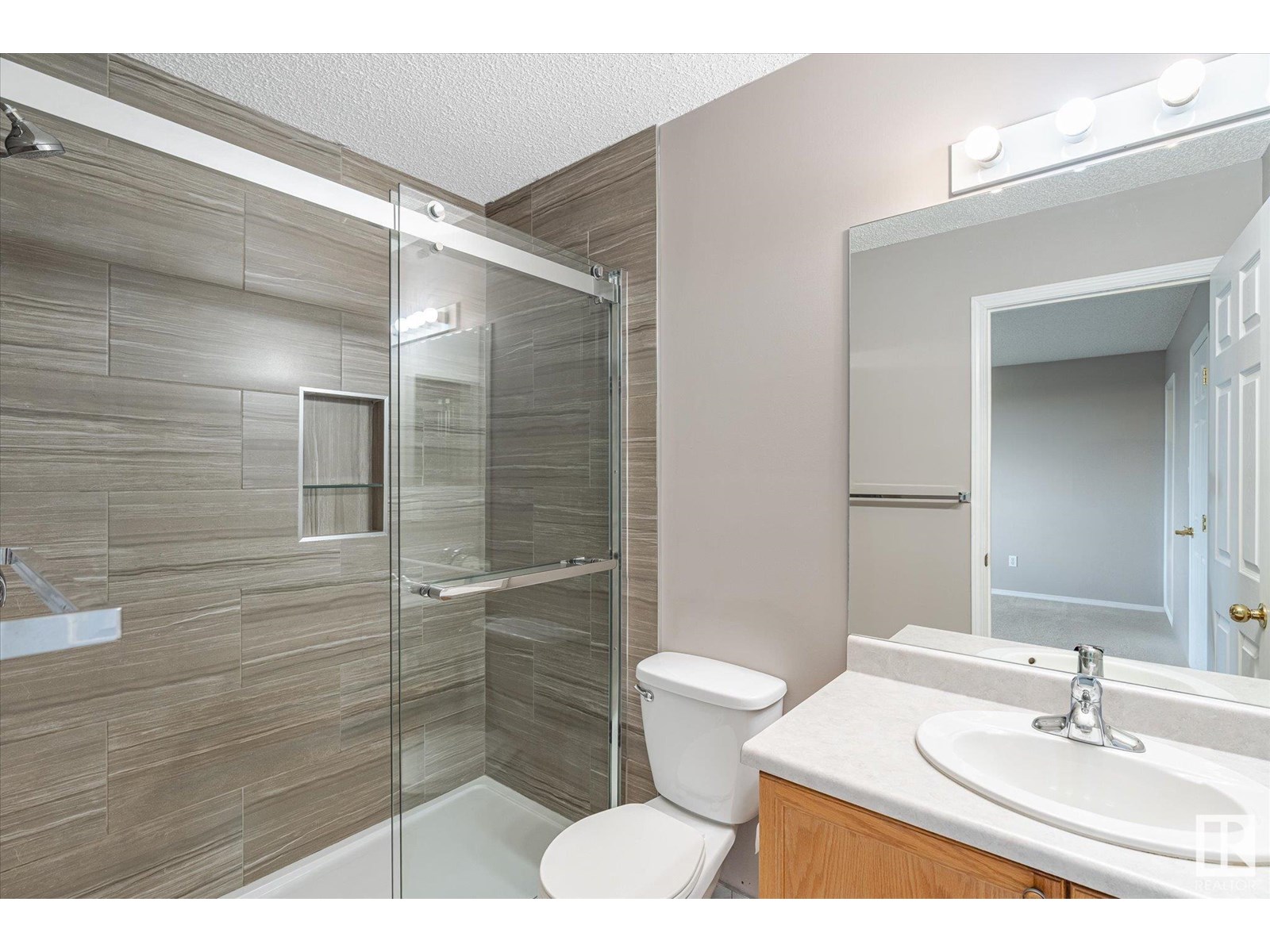 Photo 18 of 30 14803 Miller Bv Nw, Edmonton AB