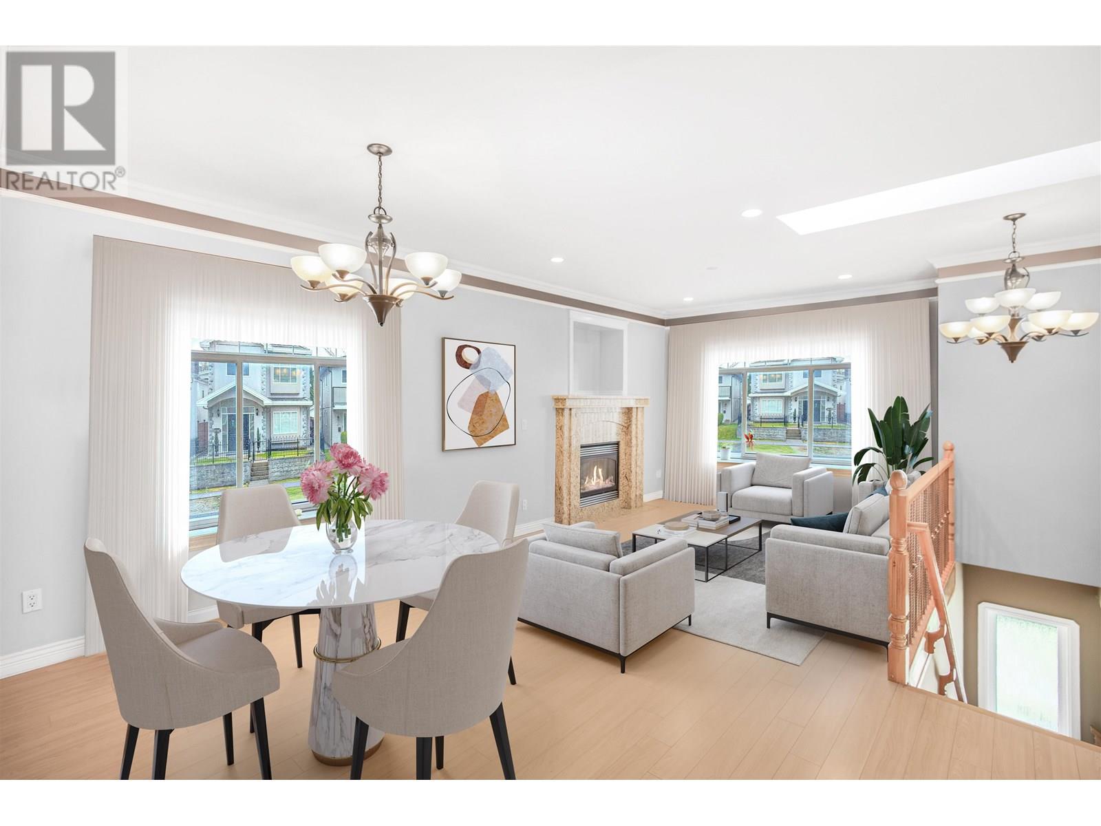 Photo 3 of 4465 Cambridge Street, Burnaby BC