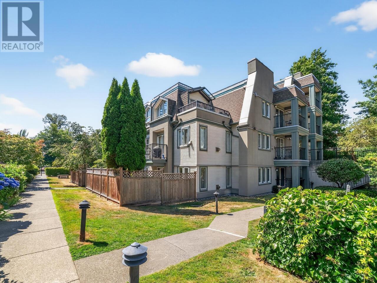 Photo 1 of 64 202 Laval Street, Coquitlam BC