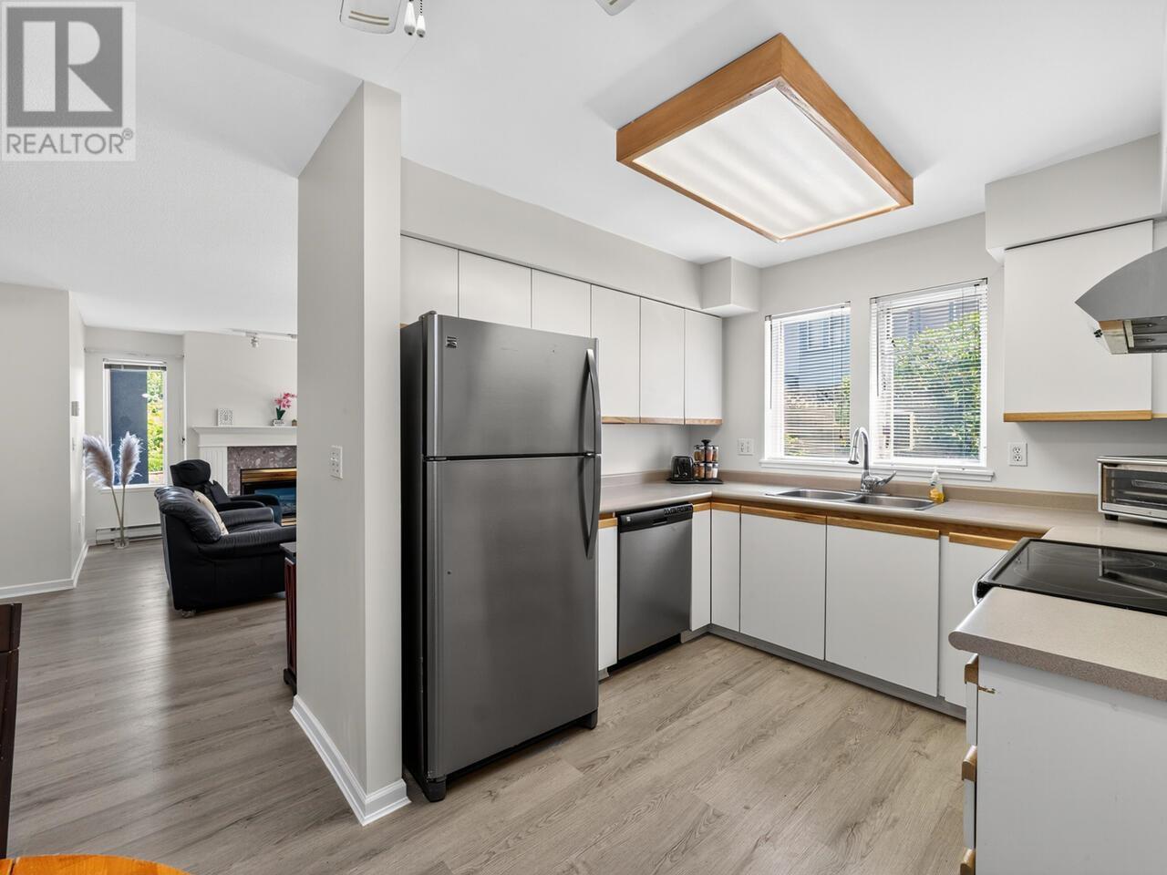 Photo 10 of 64 202 Laval Street, Coquitlam BC