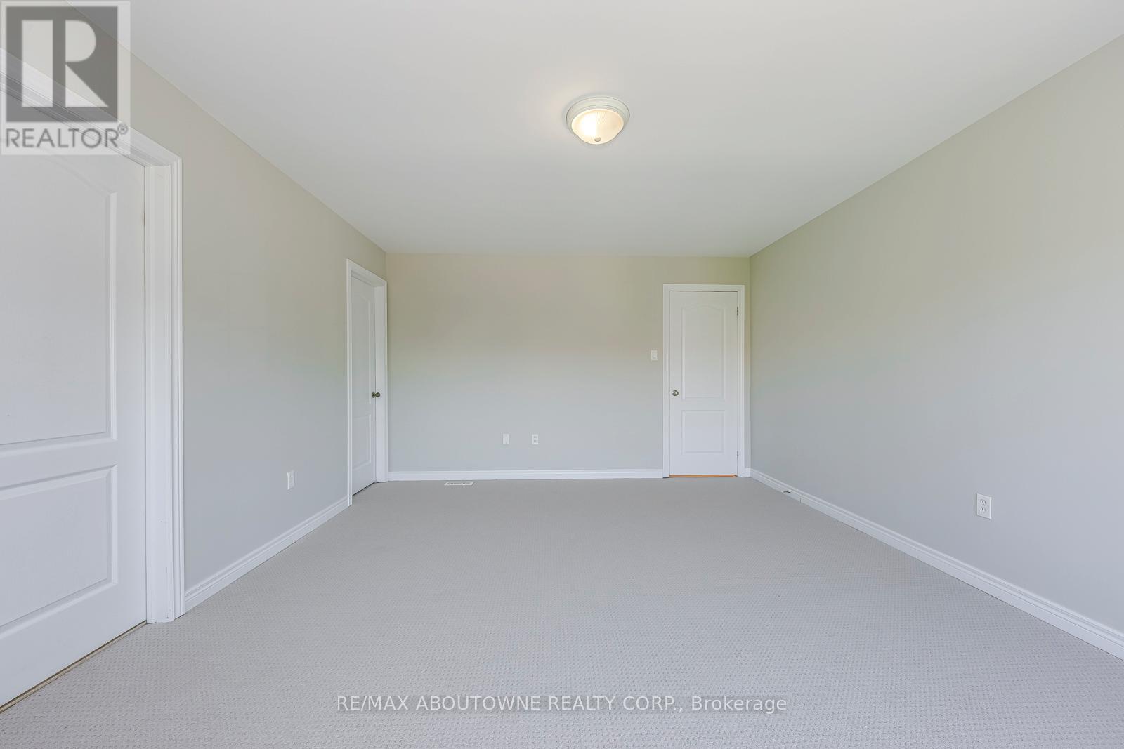 Photo 21 of 1254 Craigleith Road, Oakville ON