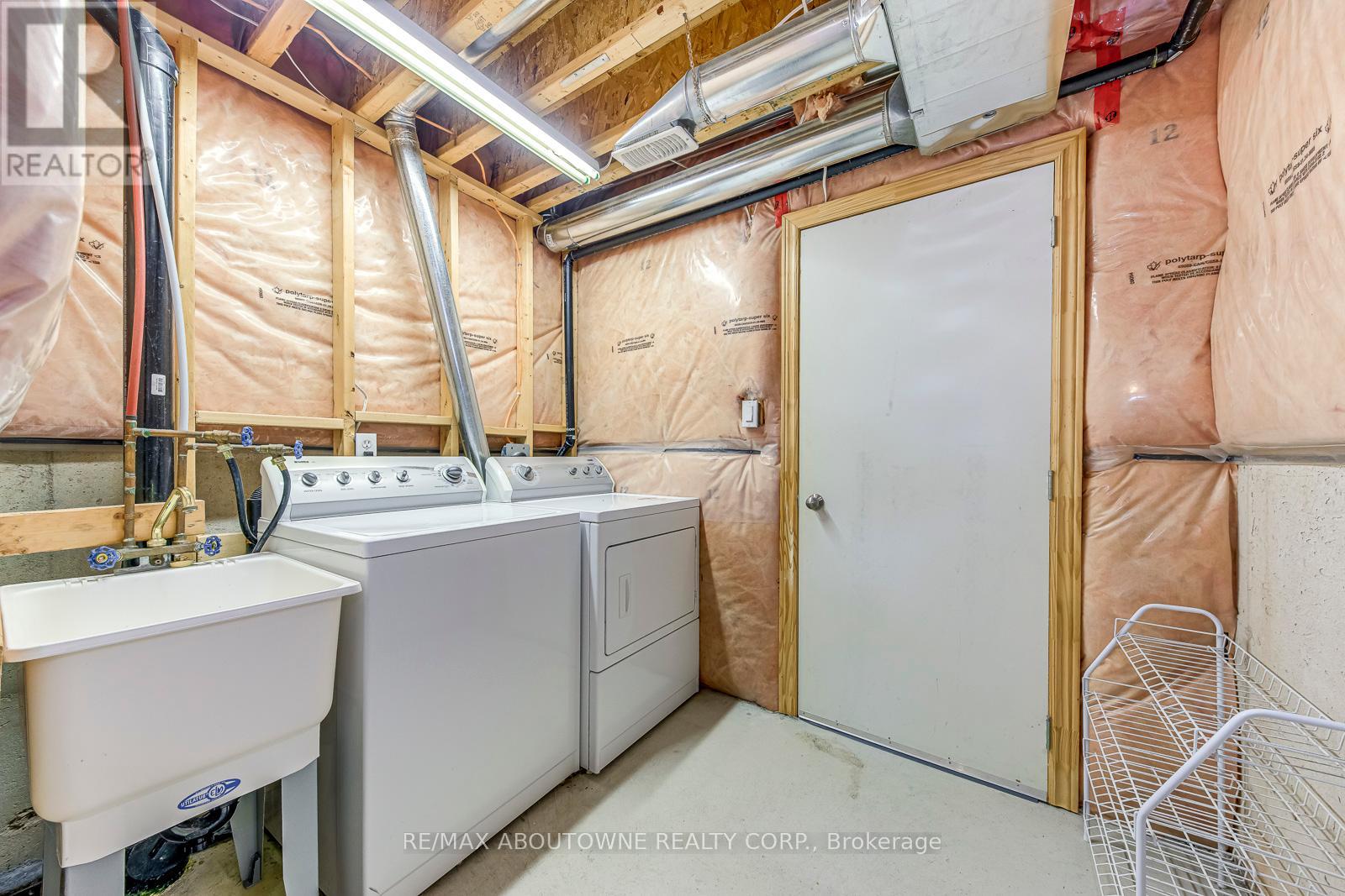 Photo 30 of 1254 Craigleith Road, Oakville ON