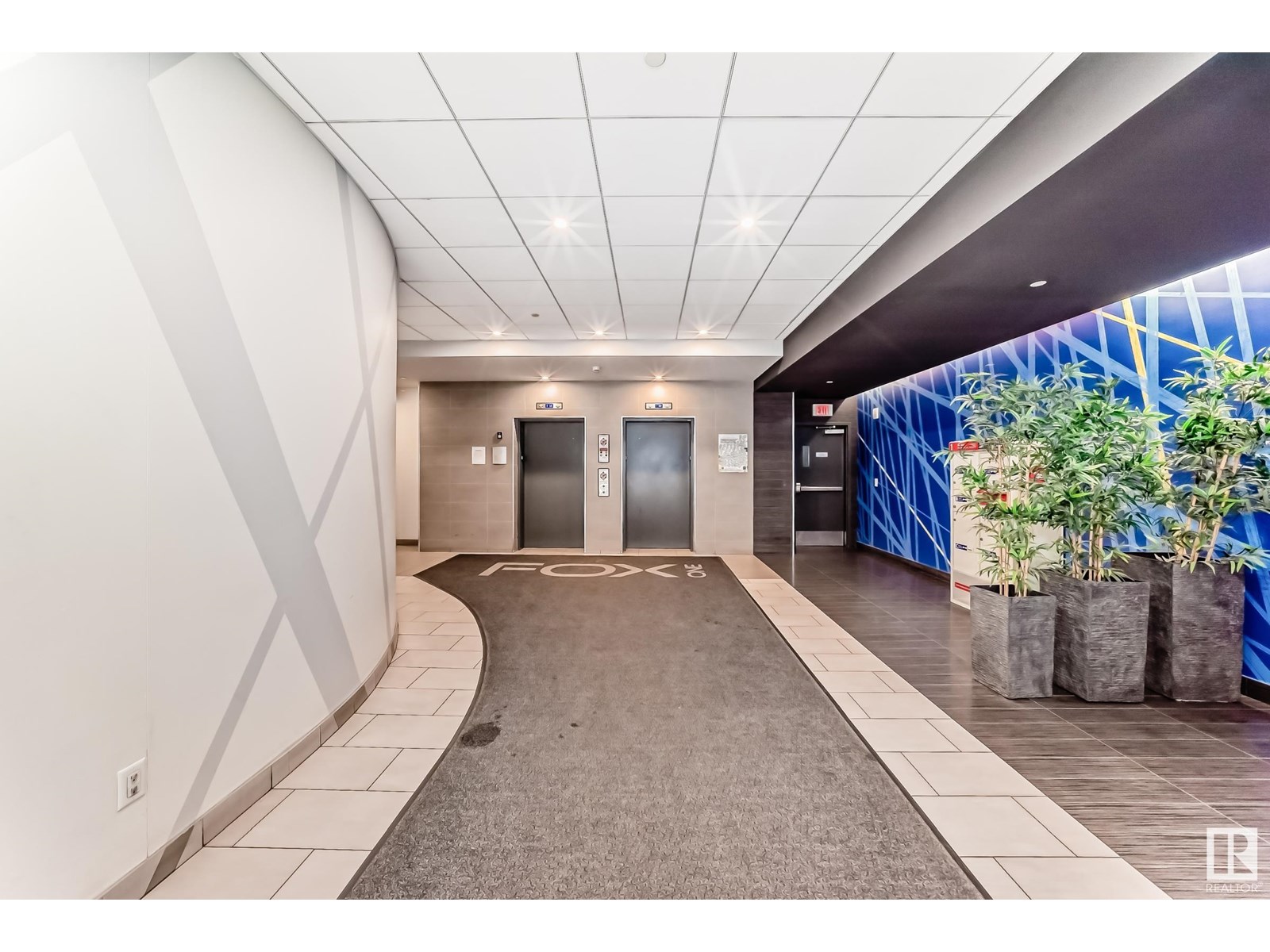 Photo 11 of 806 10226 104 St Nw, Edmonton AB