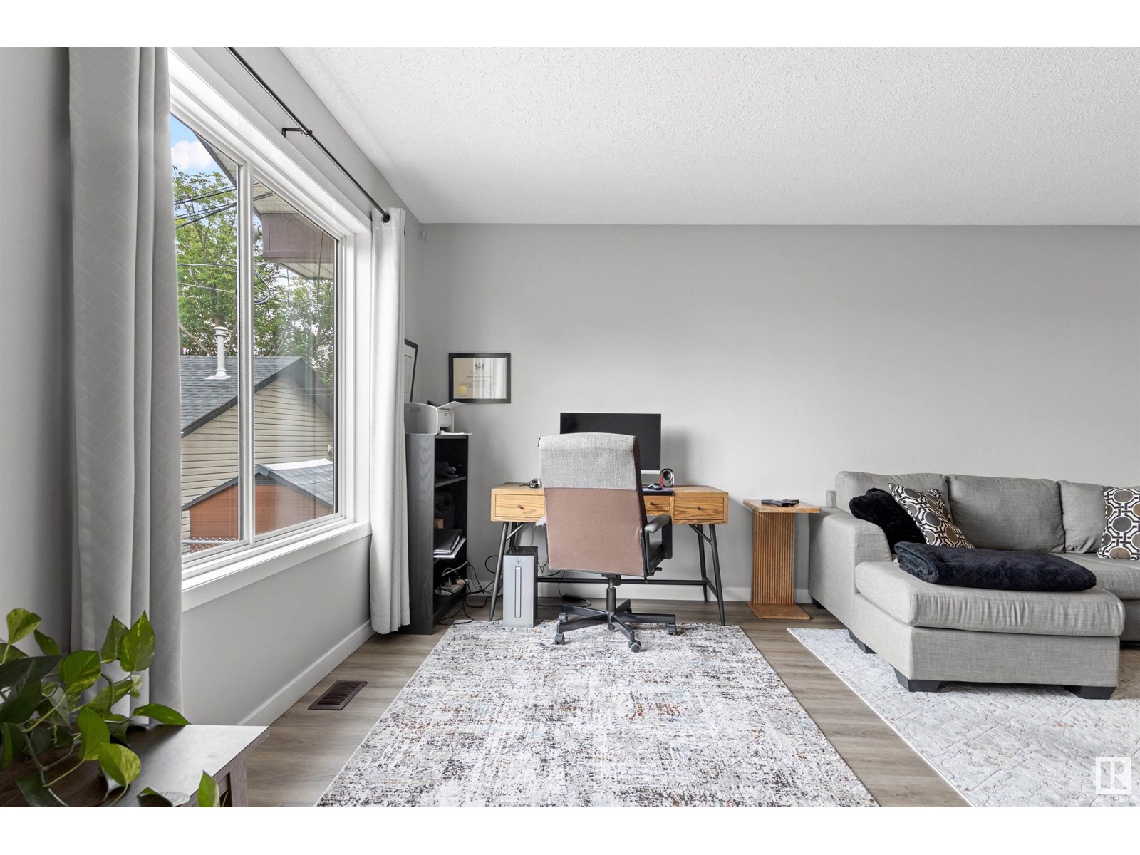 Photo 21 of 2 8314 81 Av Nw, Edmonton AB