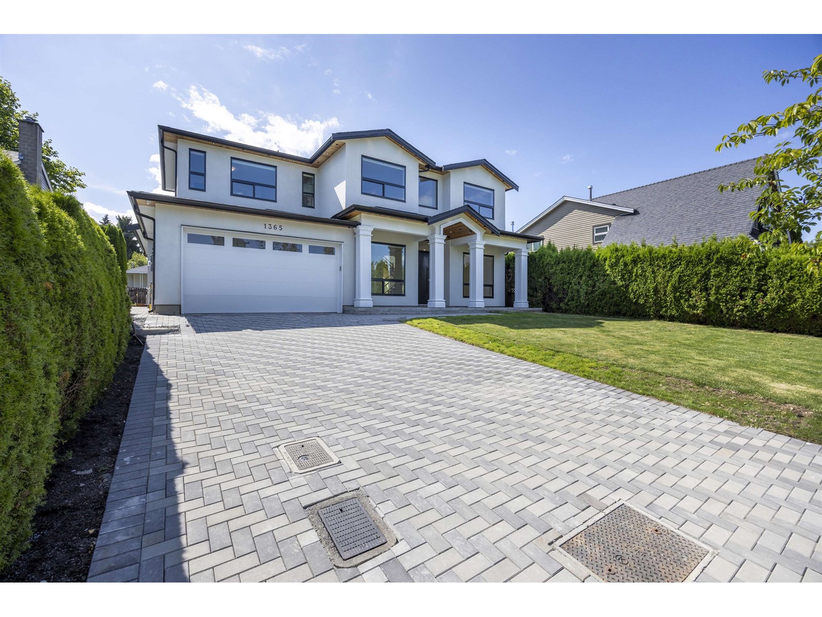 Photo 2 of 1365 160 A Street, Surrey BC