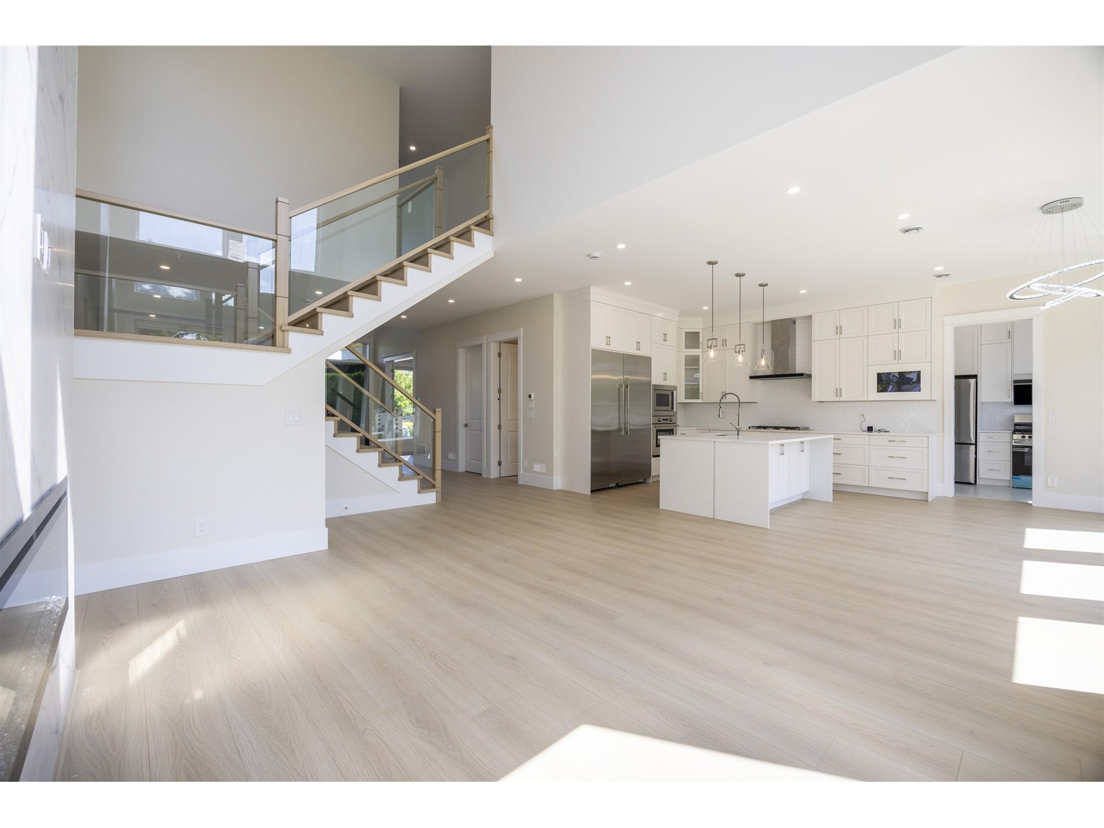 Photo 15 of 1365 160 A Street, Surrey BC