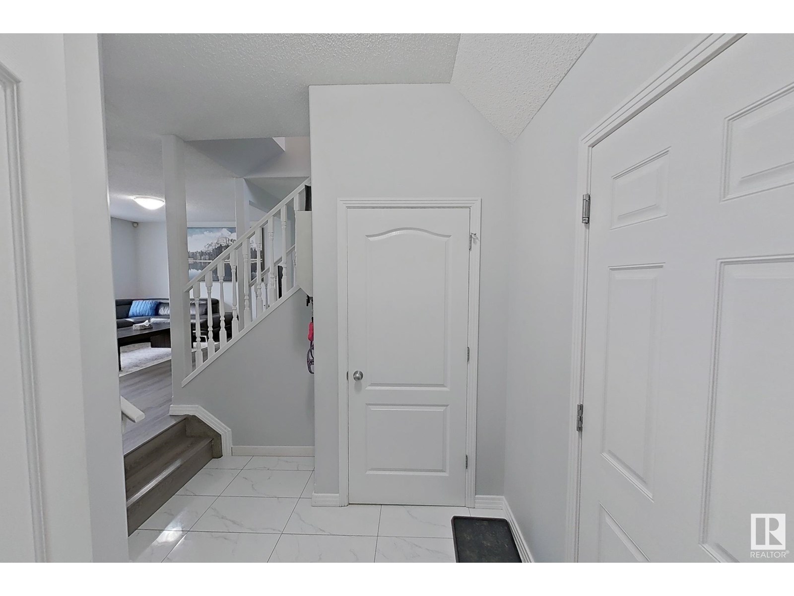 Photo 20 of 315 Wild Rose Wy Nw, Edmonton AB