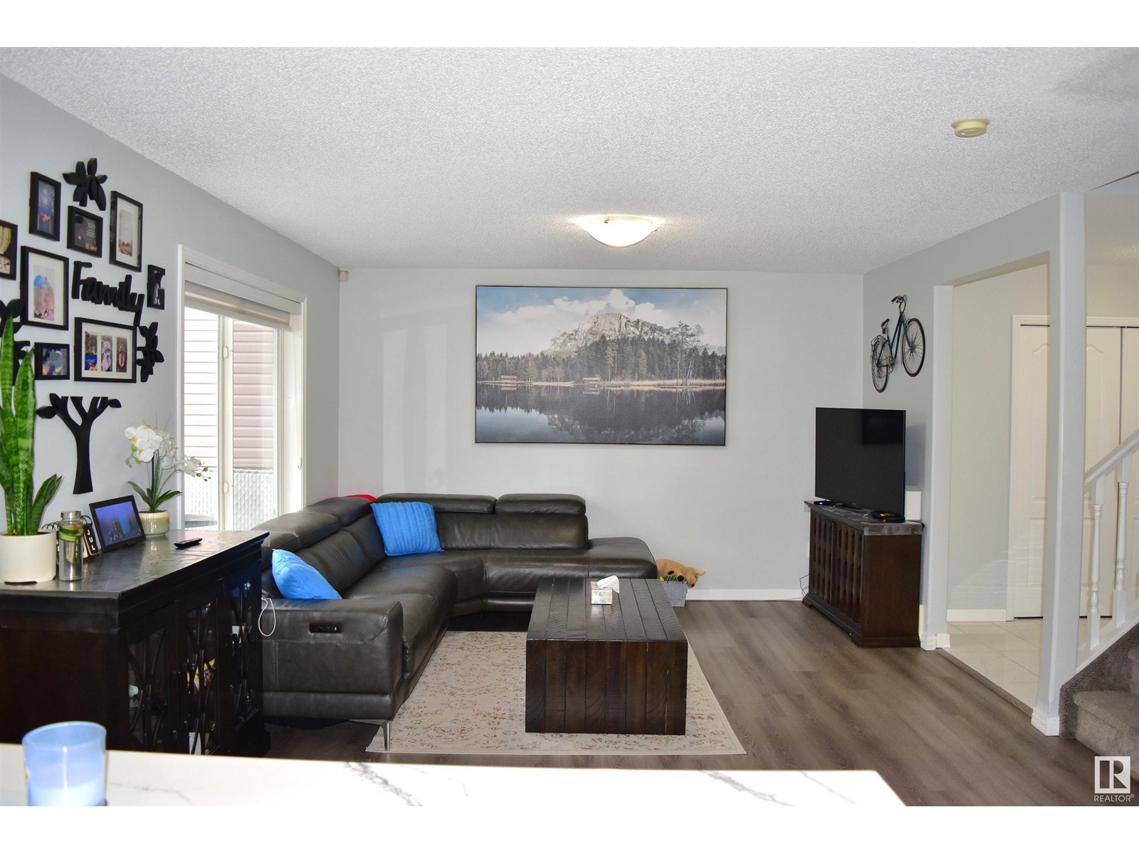 Photo 9 of 315 Wild Rose Wy Nw, Edmonton AB
