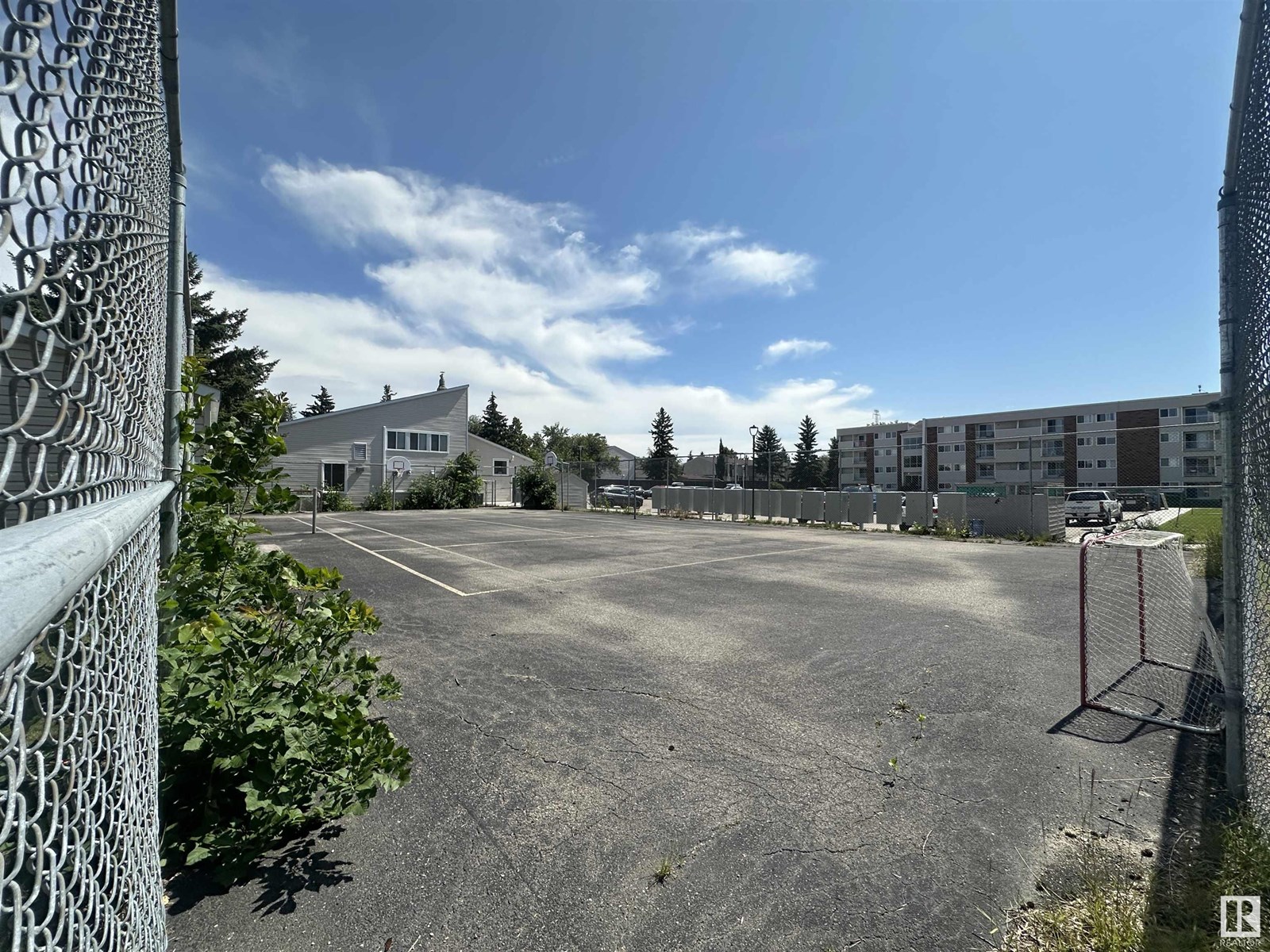 Photo 22 of 68 11255 31 Av Nw, Edmonton AB