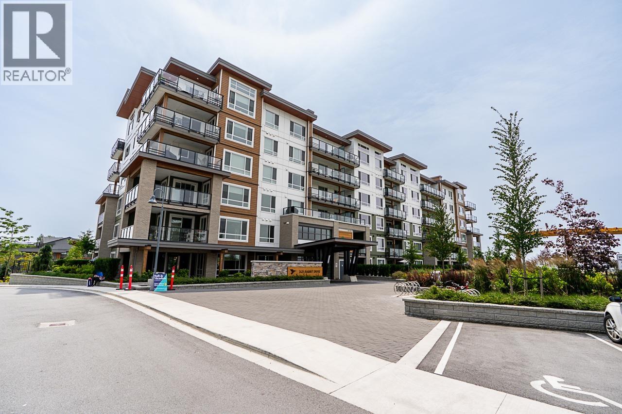 Photo 5 of 105 2431 Rabbit Drive, Tsawwassen BC