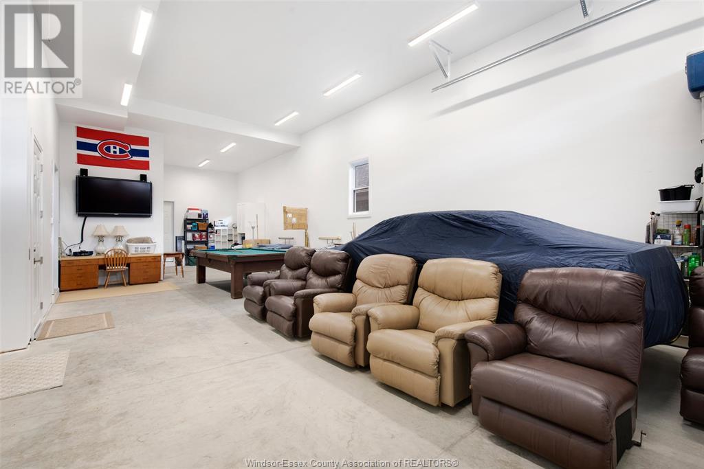 Photo 46 of 1696 Caille Avenue, Lakeshore ON