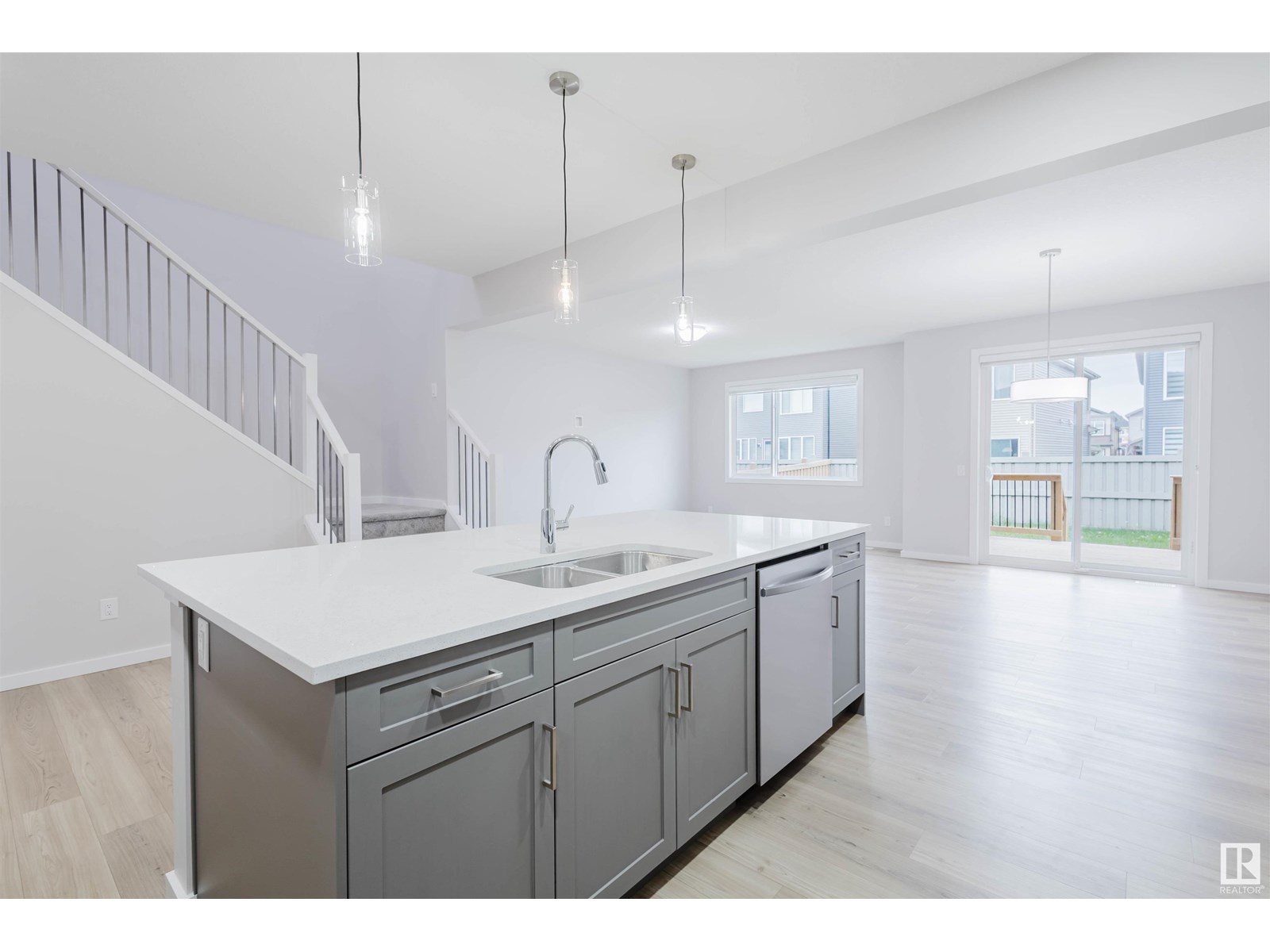 Photo 12 of 8130 226 A St Nw, Edmonton AB
