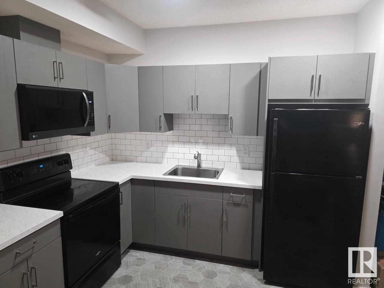 Photo 43 of 8130 226 A St Nw, Edmonton AB