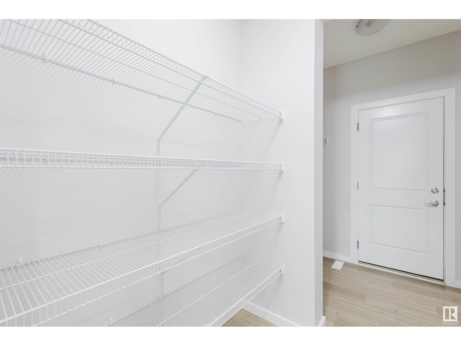 Photo 6 of 8130 226 A St Nw, Edmonton AB