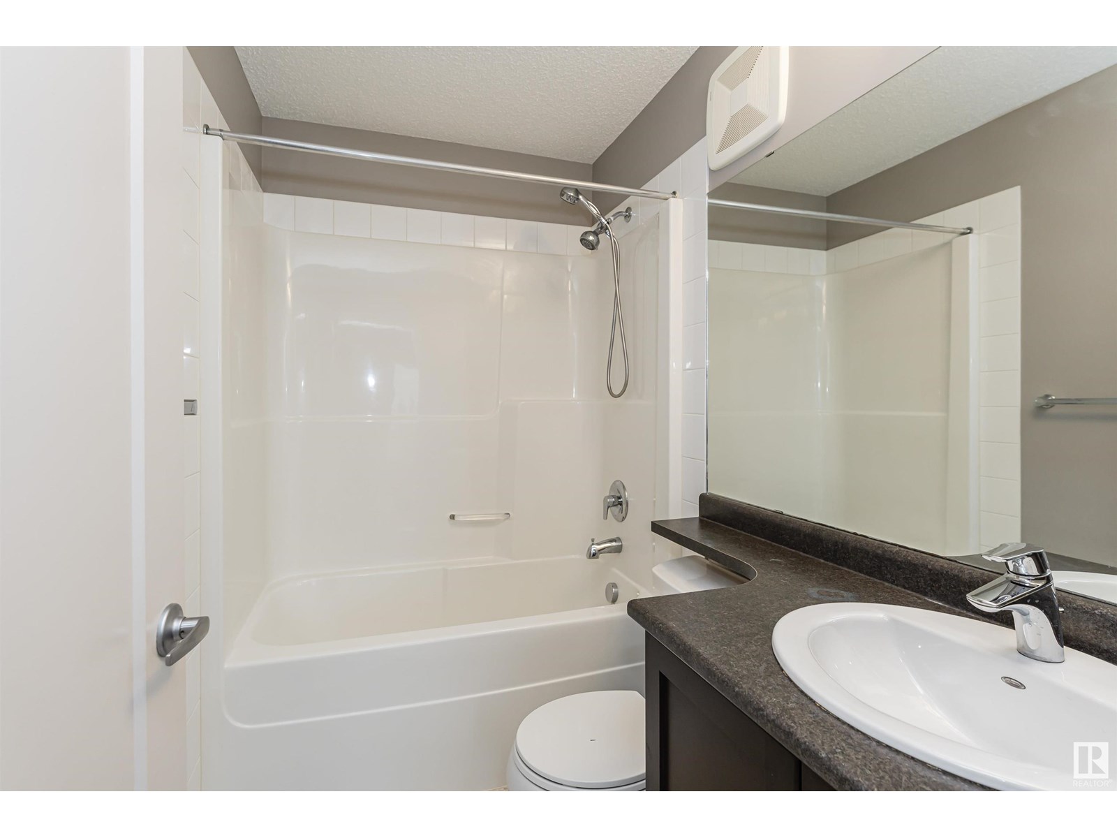 Photo 29 of 13 2121 Haddow Dr Nw, Edmonton AB