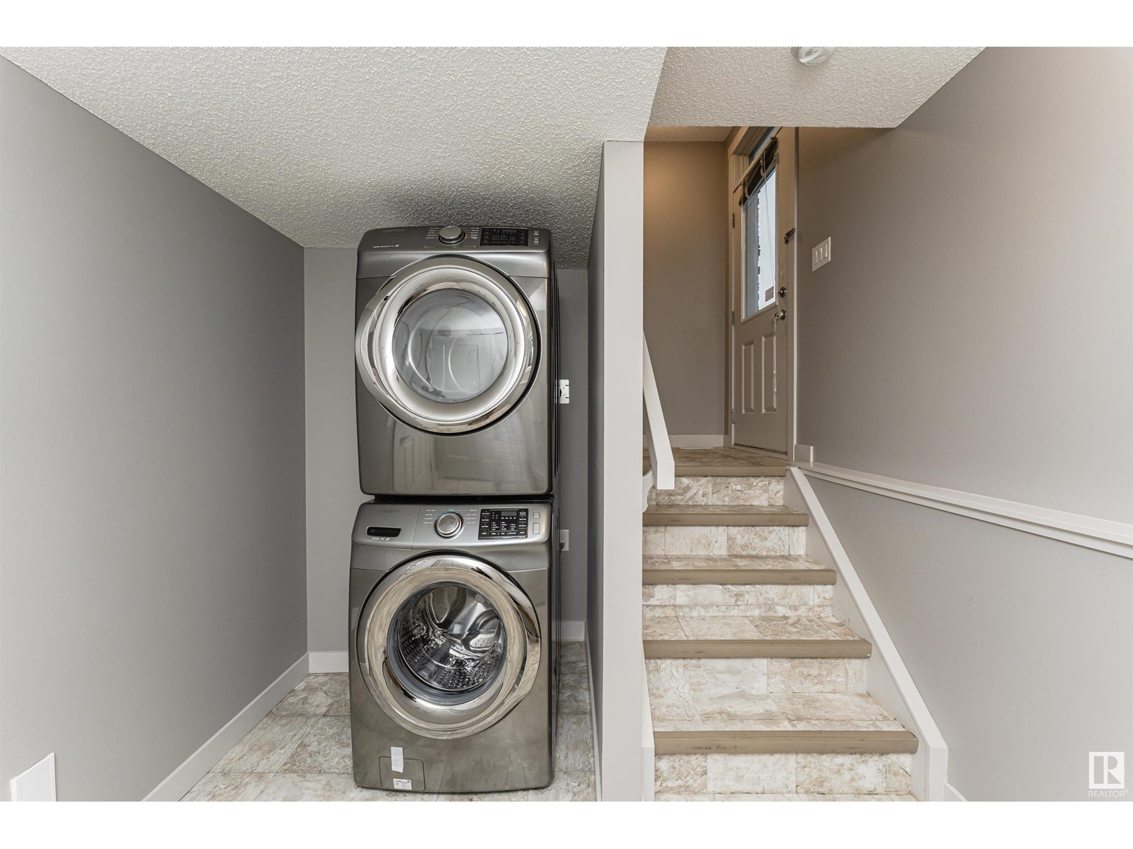Photo 31 of 13 2121 Haddow Dr Nw, Edmonton AB