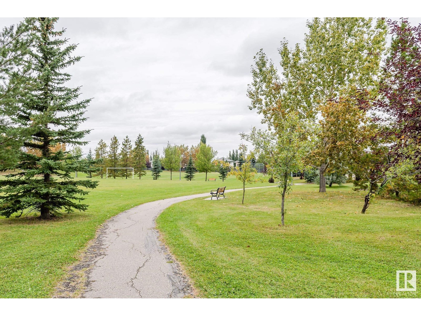 Photo 35 of 13 2121 Haddow Dr Nw, Edmonton AB