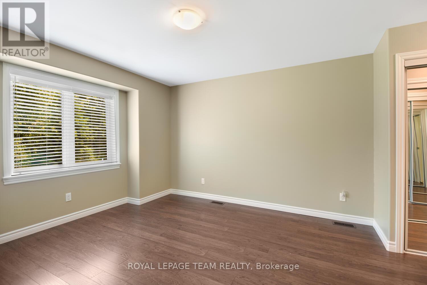 Photo 11 of 361 Fischl Drive E, Prescott ON