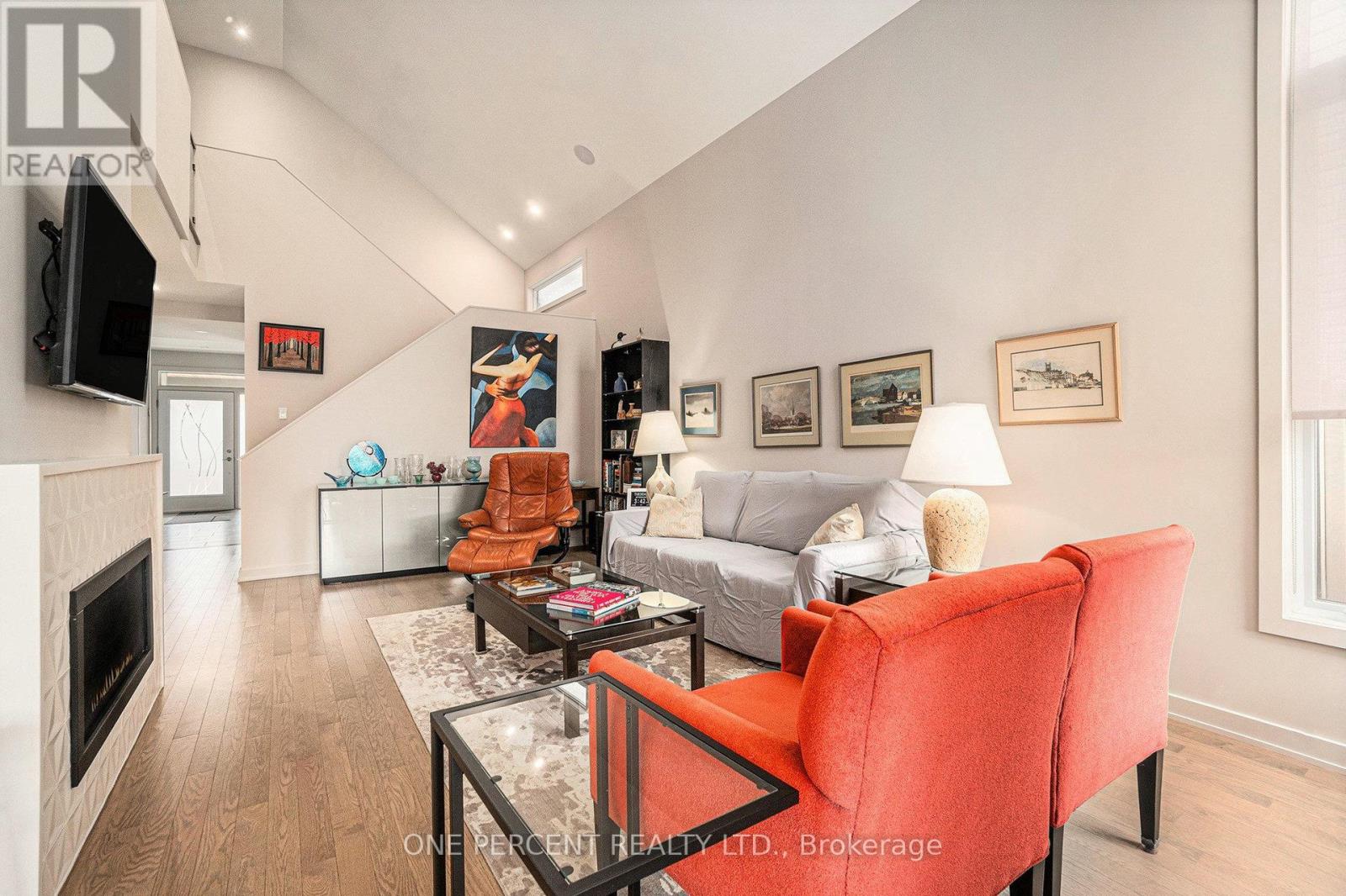 Photo 24 of 123 Pathfinder Way, Ottawa ON