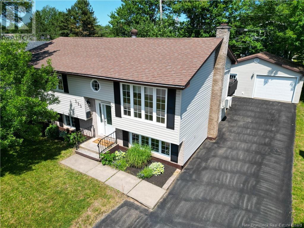 Photo 2 of 223 Hennessey Road, Moncton NB