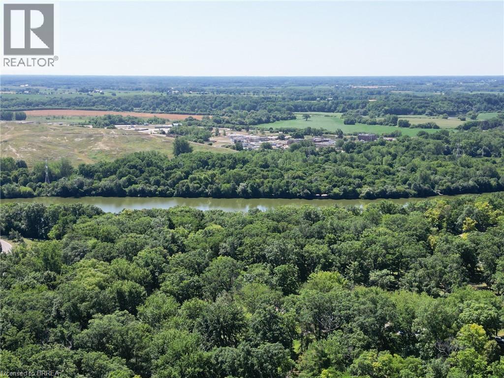 Photo 36 of 23 Park Road S, Brantford ON