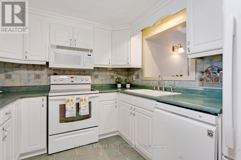 Photo 11 of 160 Mcveety Road, Drummond North Elmsley ON