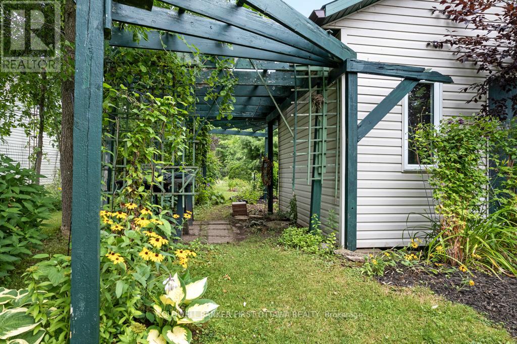 Photo 29 of 160 Mcveety Road, Drummond North Elmsley ON