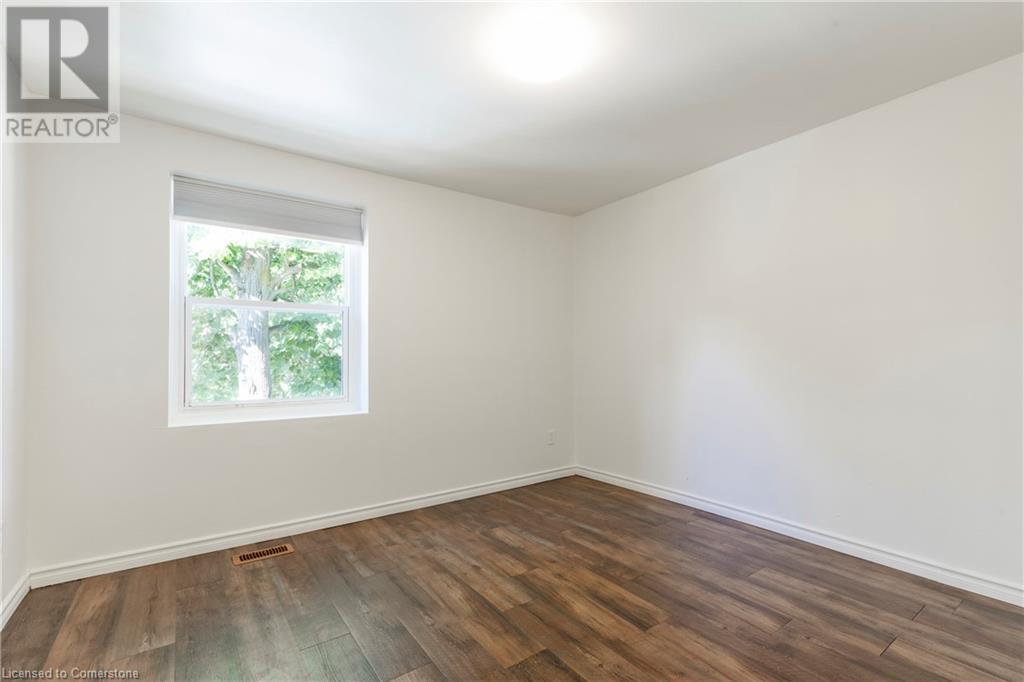 Photo 22 of 618 Francis Road, Burlington ON