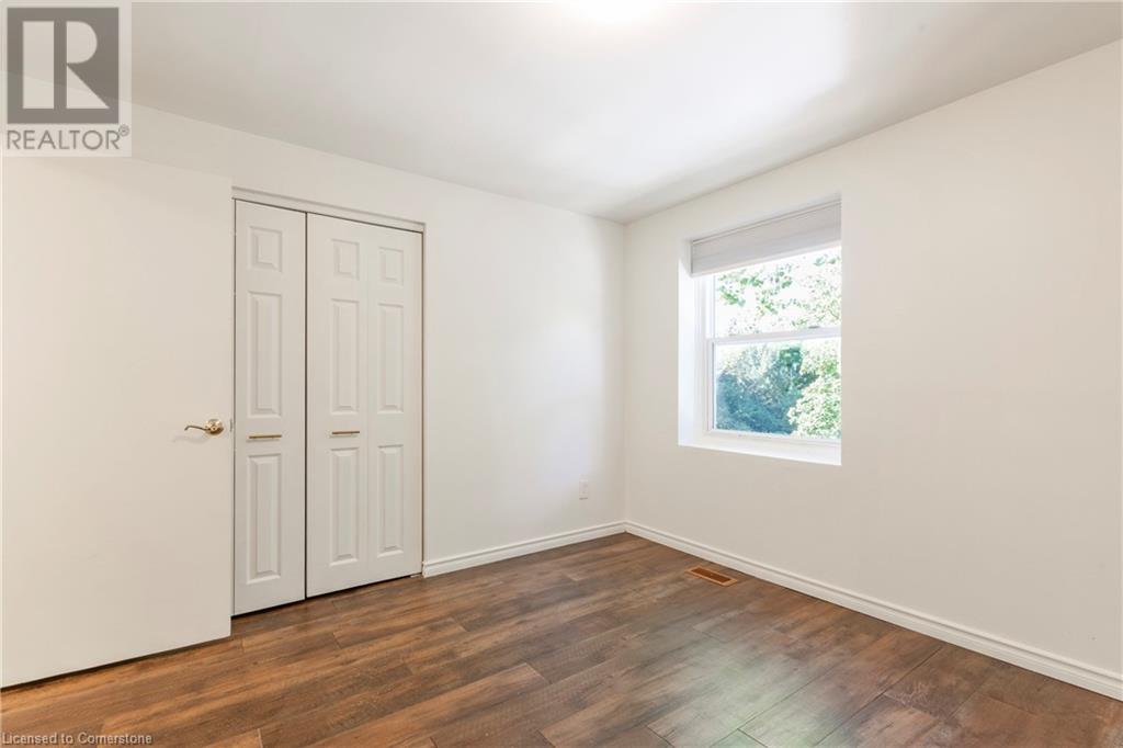 Photo 23 of 618 Francis Road, Burlington ON