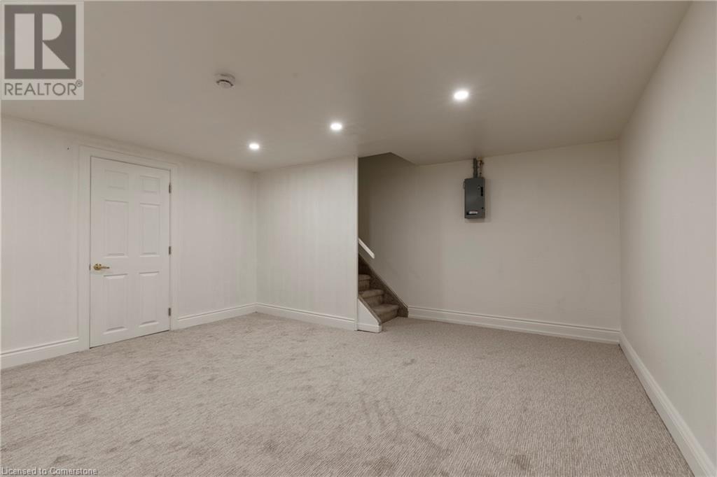 Photo 28 of 618 Francis Road, Burlington ON