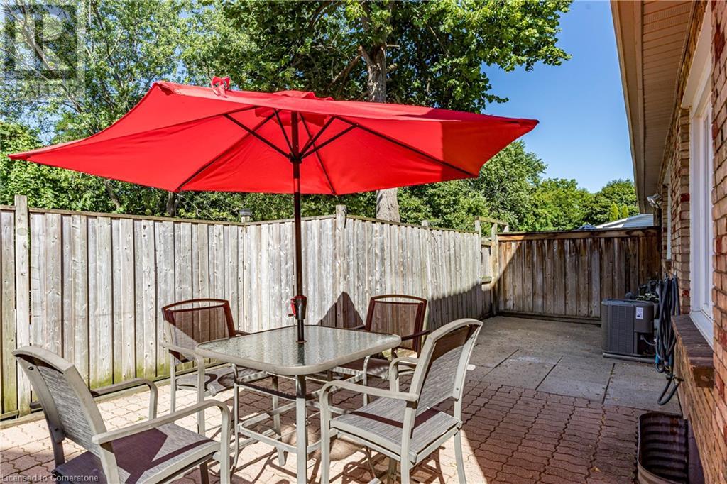 Photo 32 of 618 Francis Road, Burlington ON