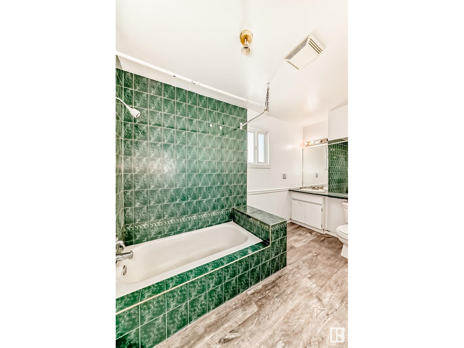 Photo 44 of 8217 182 St Nw, Edmonton AB