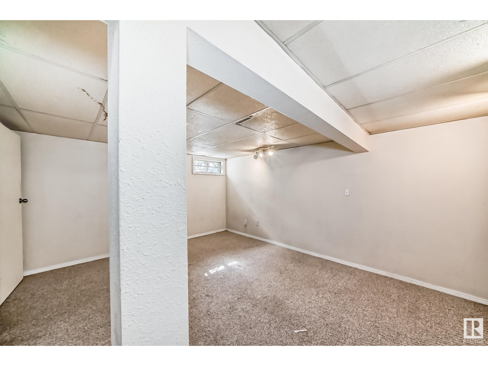 Photo 31 of 8217 182 St Nw, Edmonton AB