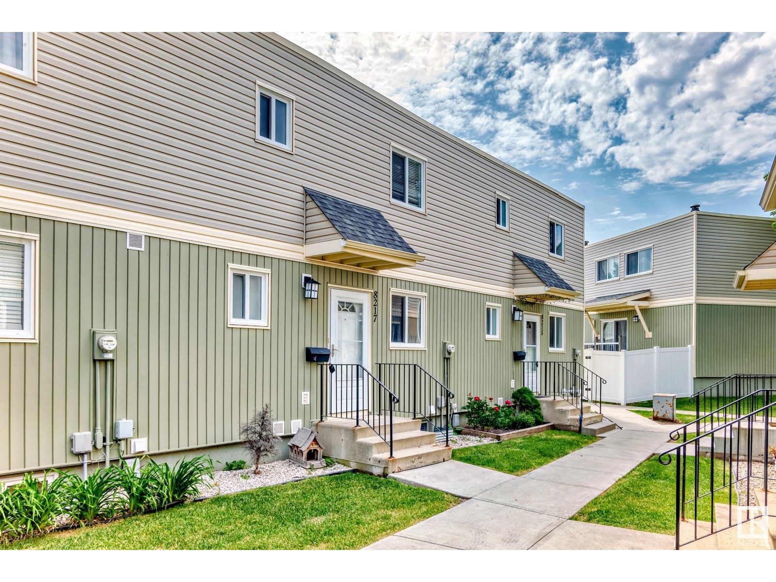 Photo 24 of 8217 182 St Nw, Edmonton AB