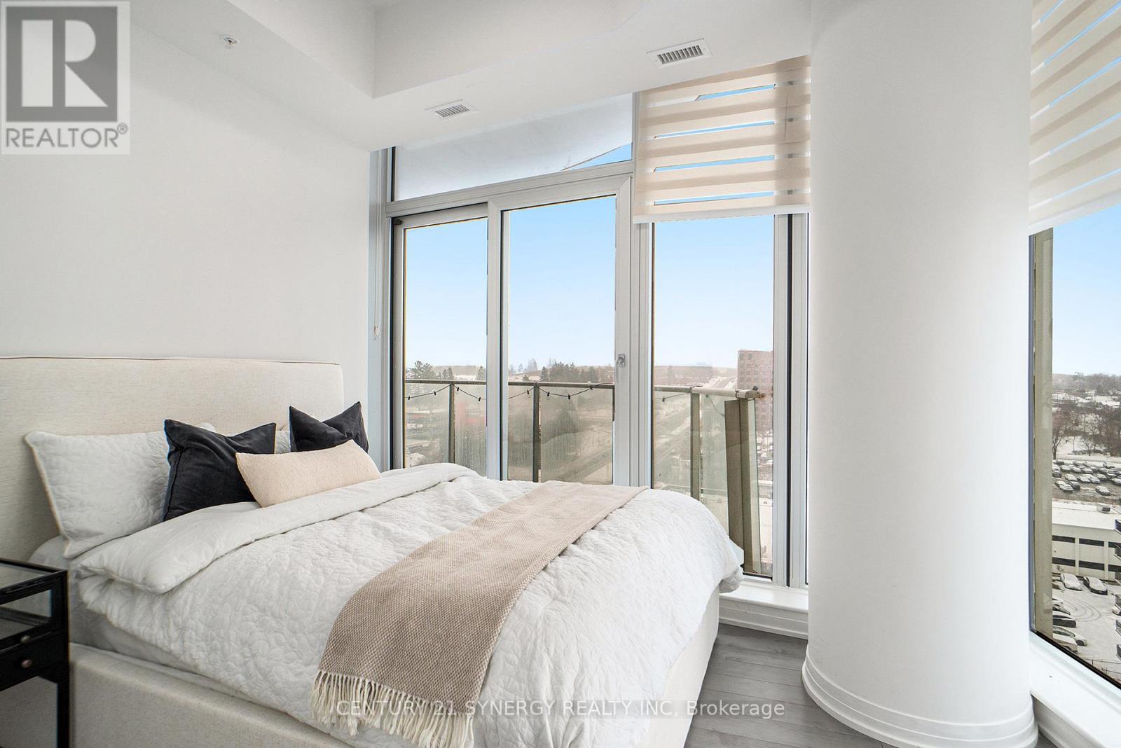 Photo 4 of 1002 805 Carling Avenue, Ottawa ON